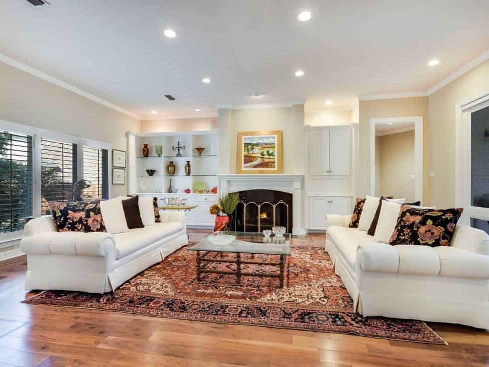 107 Limestone Oak San Antonio house for sale