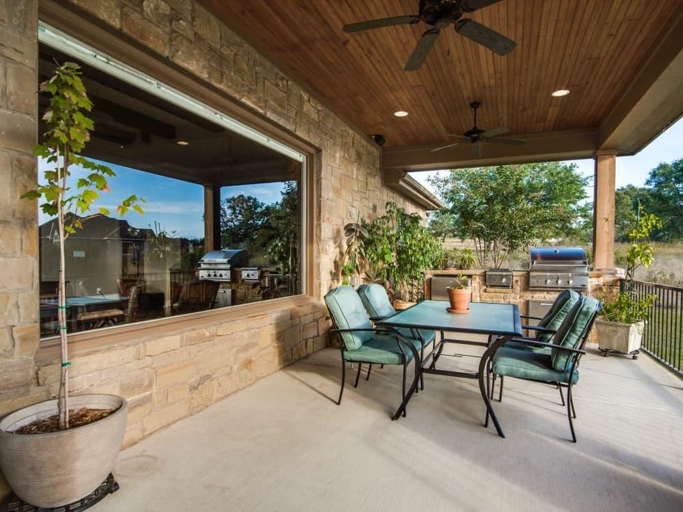 1111 Bottle Ct New Braunfels