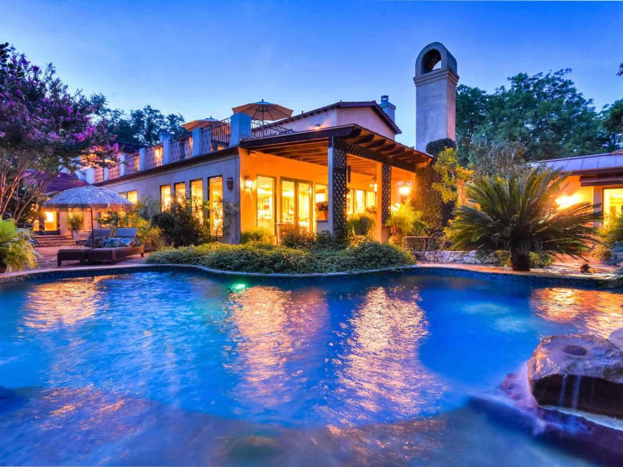114 Gatewood Ct. San Antonio home pool