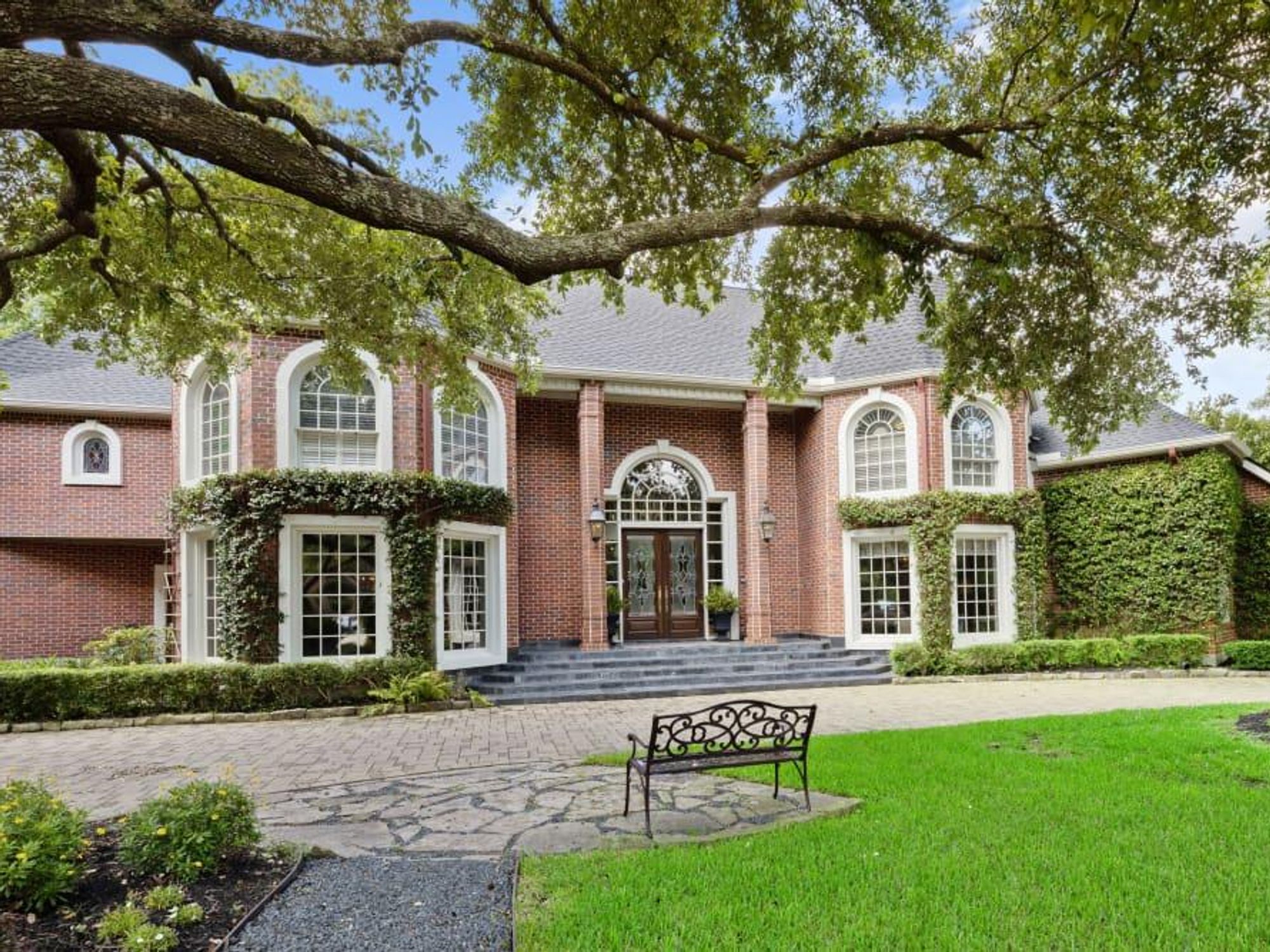 11711 Country Way Houston home for sale