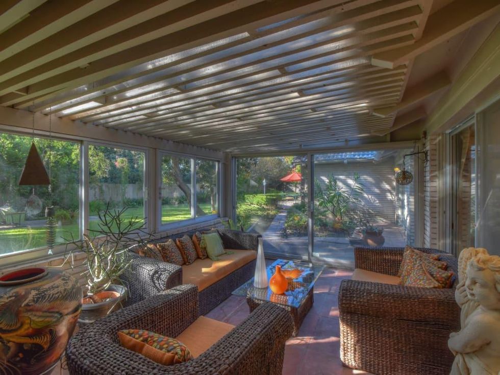 128 Lou-Jon Circle San Antonio house for sale porch