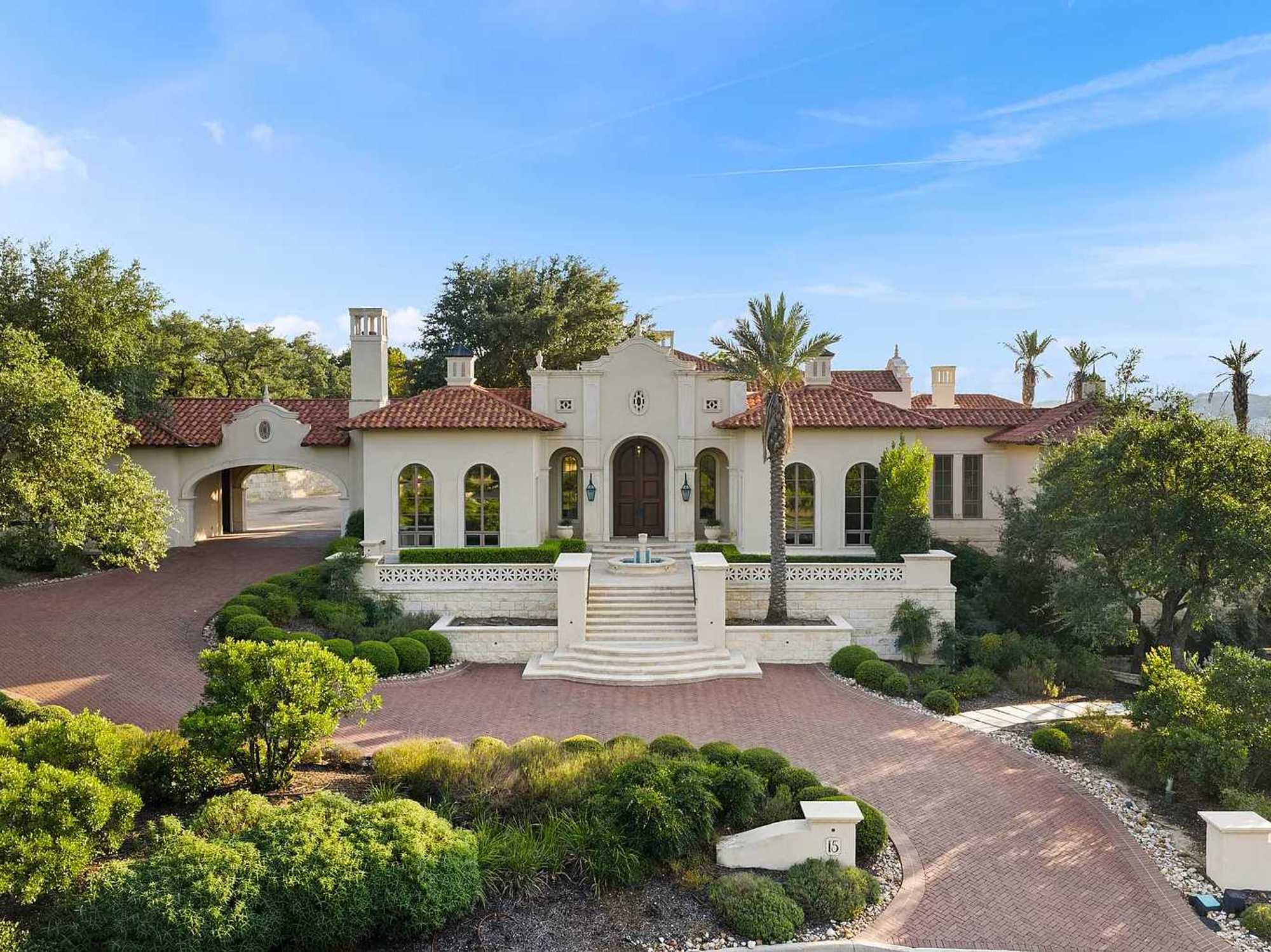 15 Paseo Valencia, San Antonio luxury home for sale