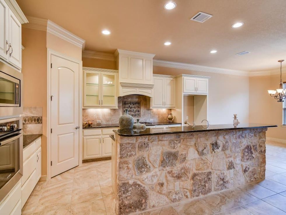 1515 Melanie Circle San Antonio house for sale