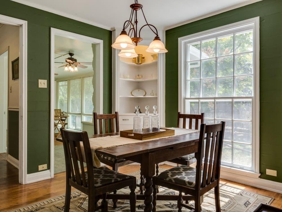 16 Ledge Ln San Antonio house for sale dining room