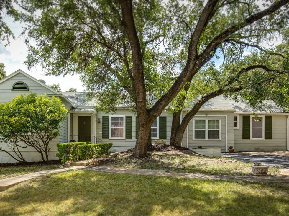 16 Ledge Ln San Antonio house for sale