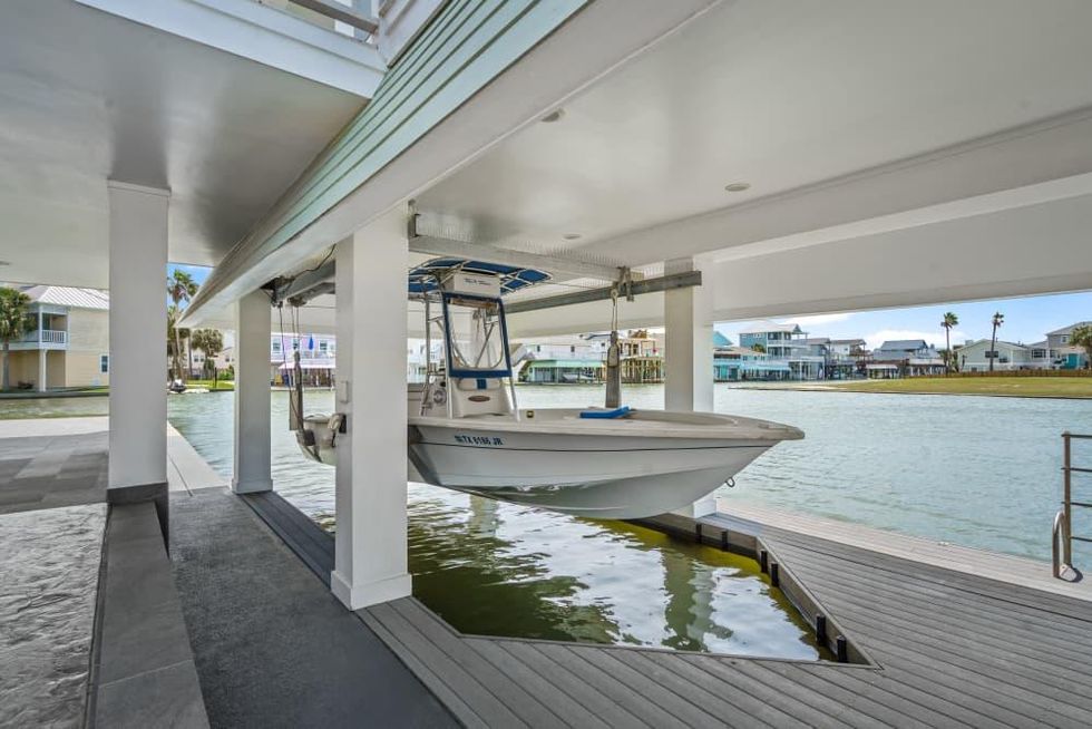 16502 Bayfront Dr. Galveston Welcome Wilson home