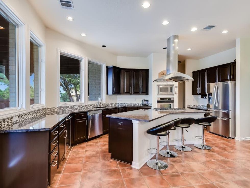 16863 Mossford San Antonio house for sale