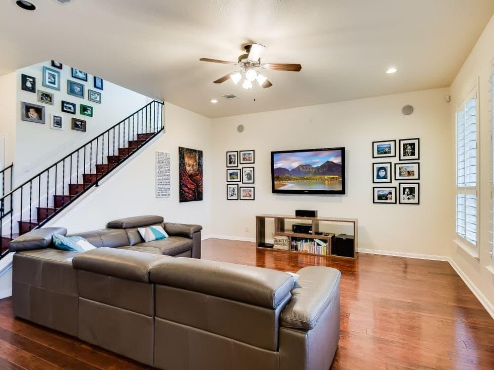 16863 Mossford San Antonio house for sale