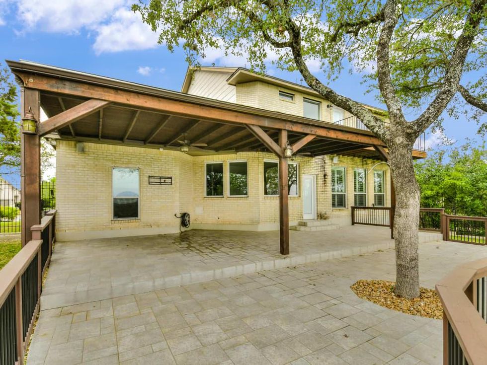 16863 Mossford San Antonio house for sale