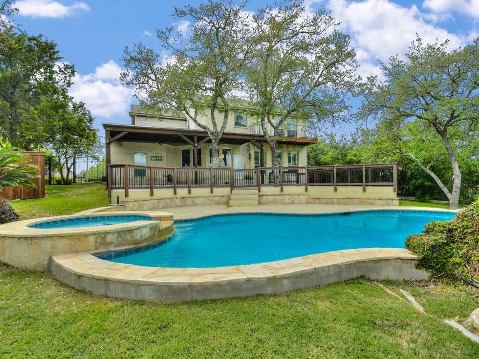 16863 Mossford San Antonio house for sale