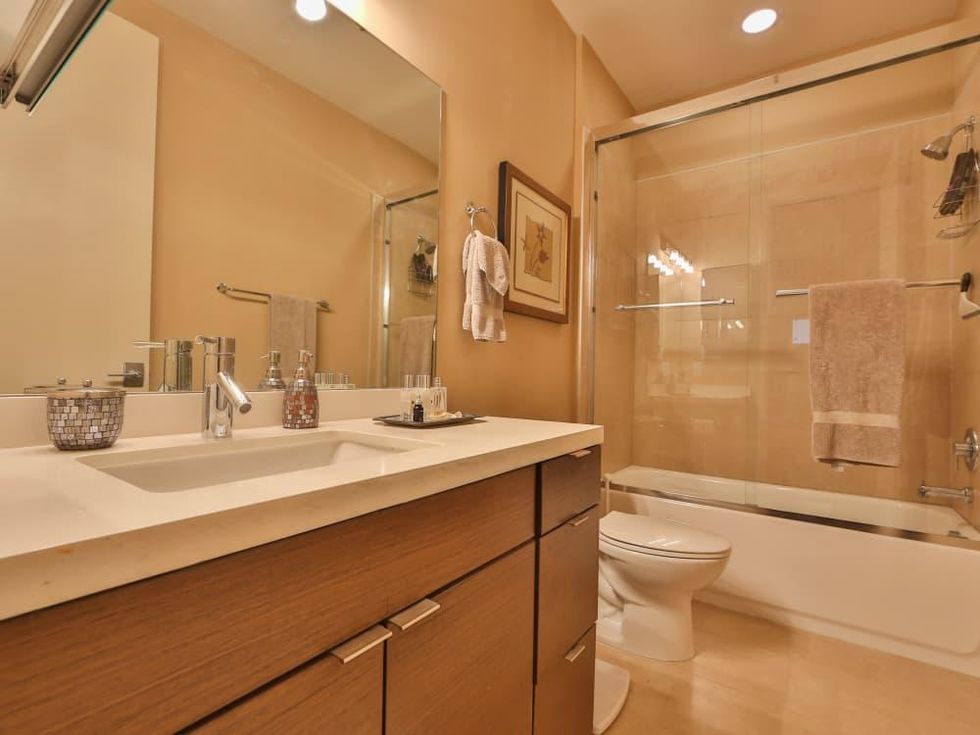 17902 La Cantera Pkwy condo for sale San Antonio bathroom