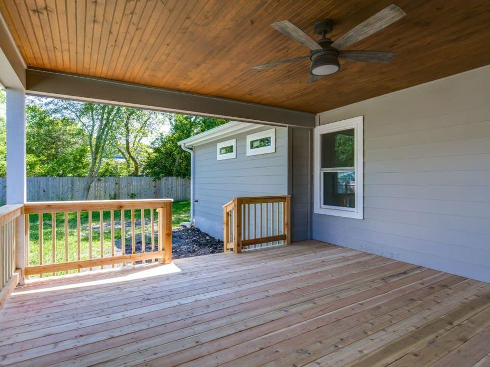 1922 Flamingo San Antonio house for sale deck