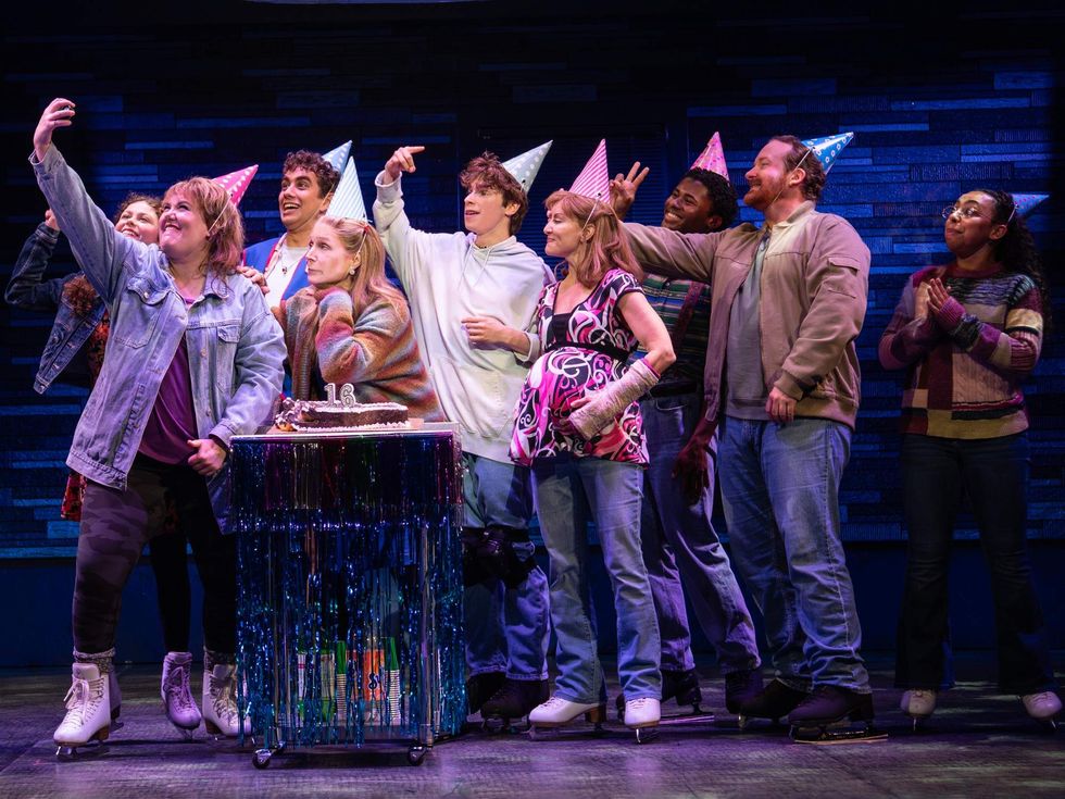 2025 national tour cast of Kimberly Akimbo