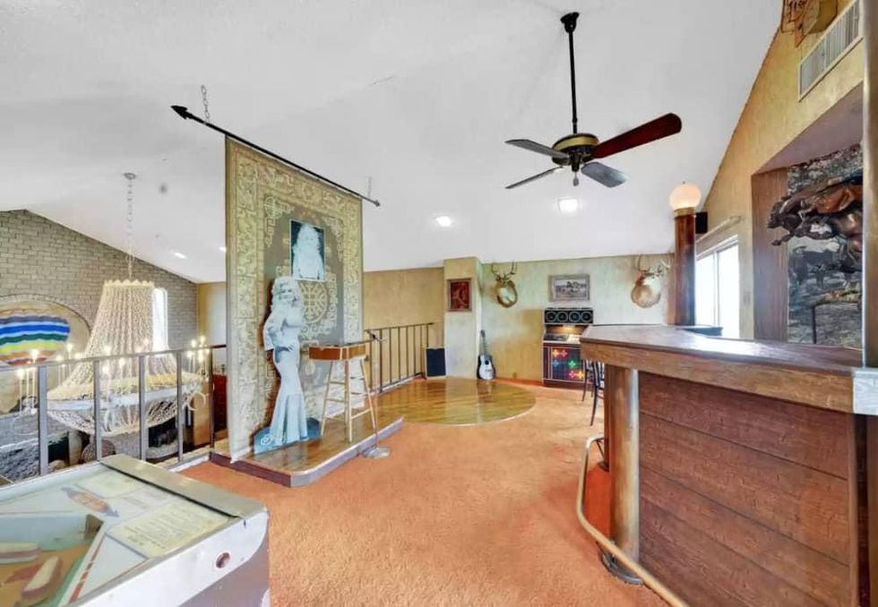 21155 Interstate 37 S, Elmendorf