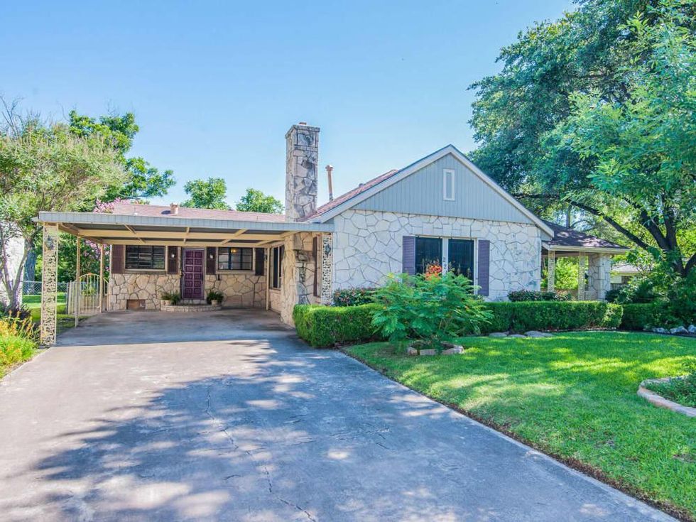 221 Hermine San Antonio home