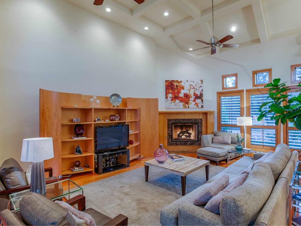 22334 Angostura San Antonio house for sale living room