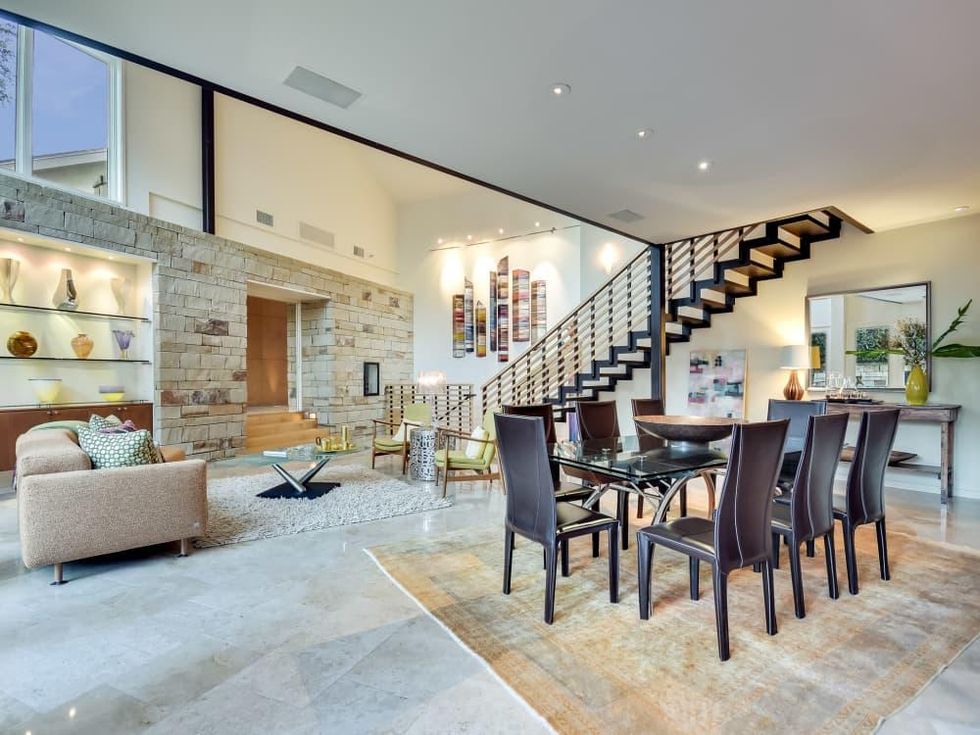 23 Oak Hill San Antonio house for sale dining room