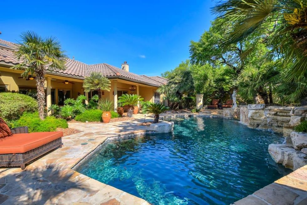 26 Champion Trail San Antonio home for sale