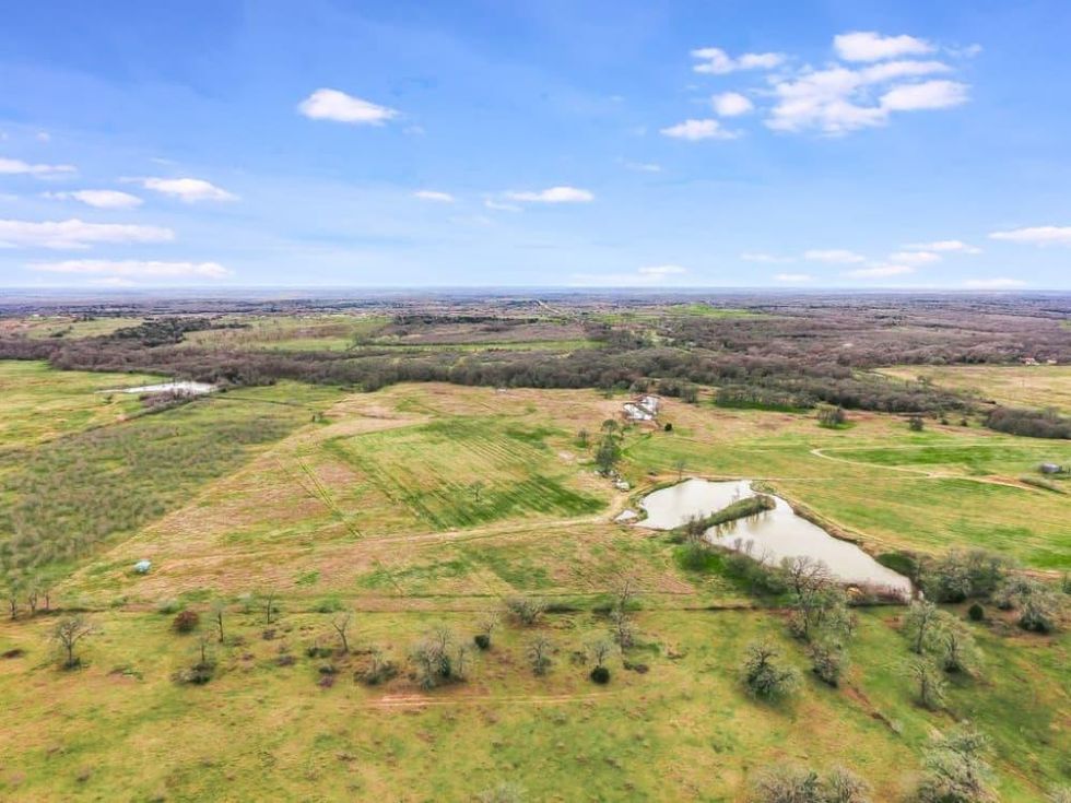 289 FM 672 Dale acreage for sale