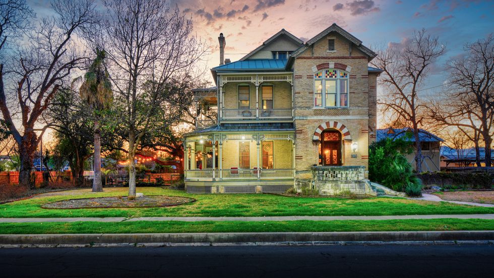 331 Adams San Antonio home