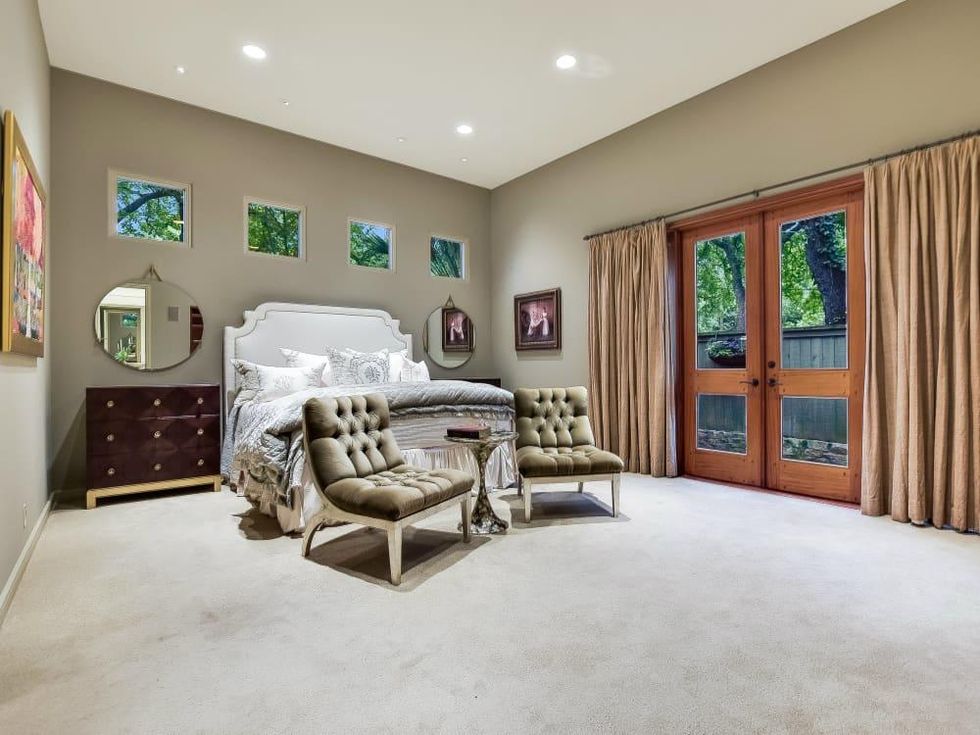 331 Castano San Antonio house for sale