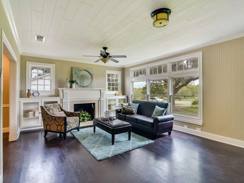 408 Funston San Antonio house for sale living room