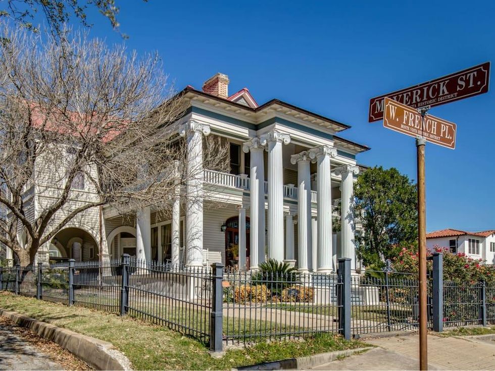 415 French Pl San Antonio house for sale