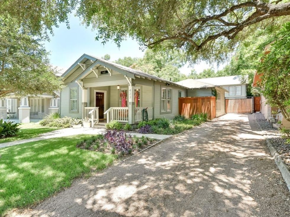423 Queen Anne San Antonio house for sale