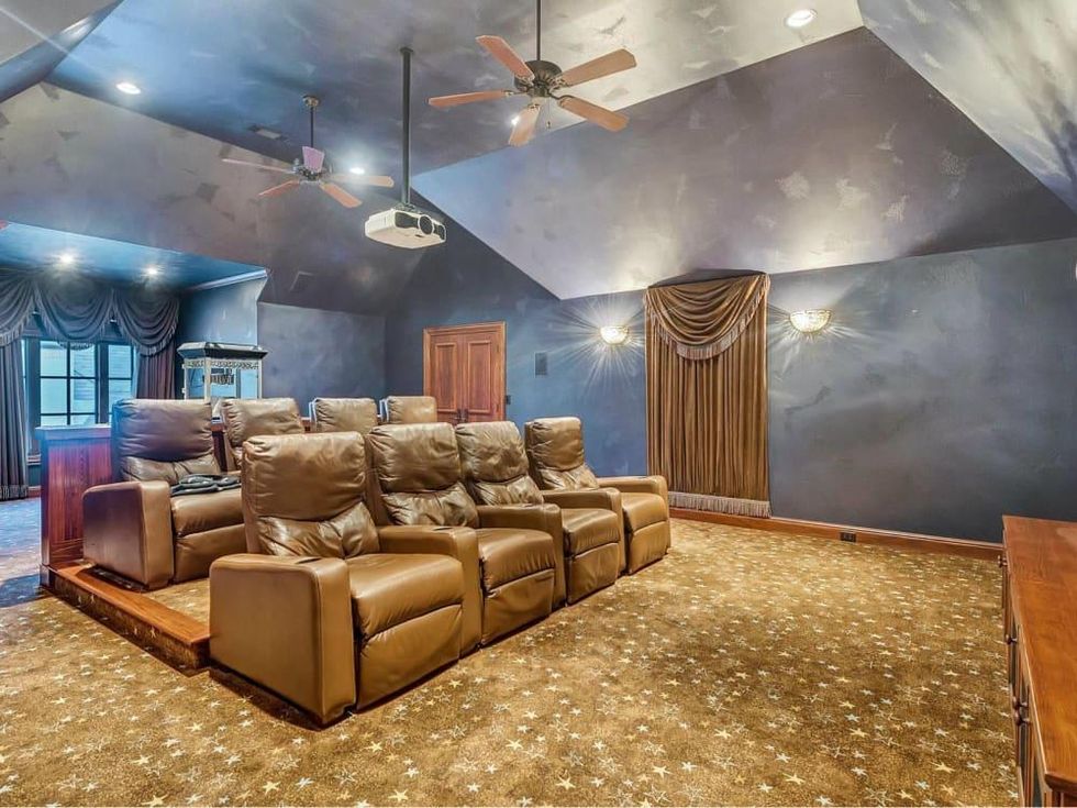 4649 Saint Laurent Court