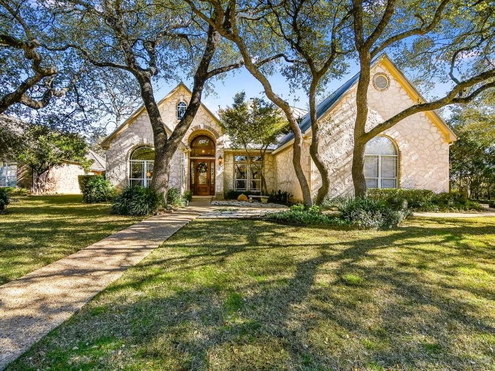 6 Orsinger Hill San Antonio house for sale