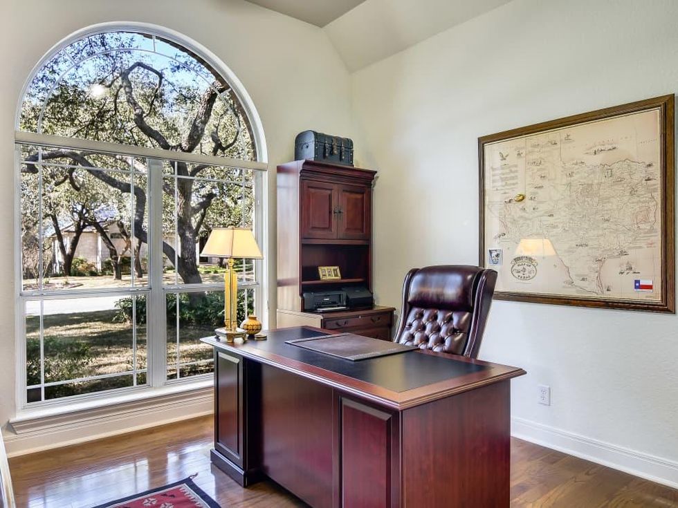 6 Orsinger Hill San Antonio house for sale