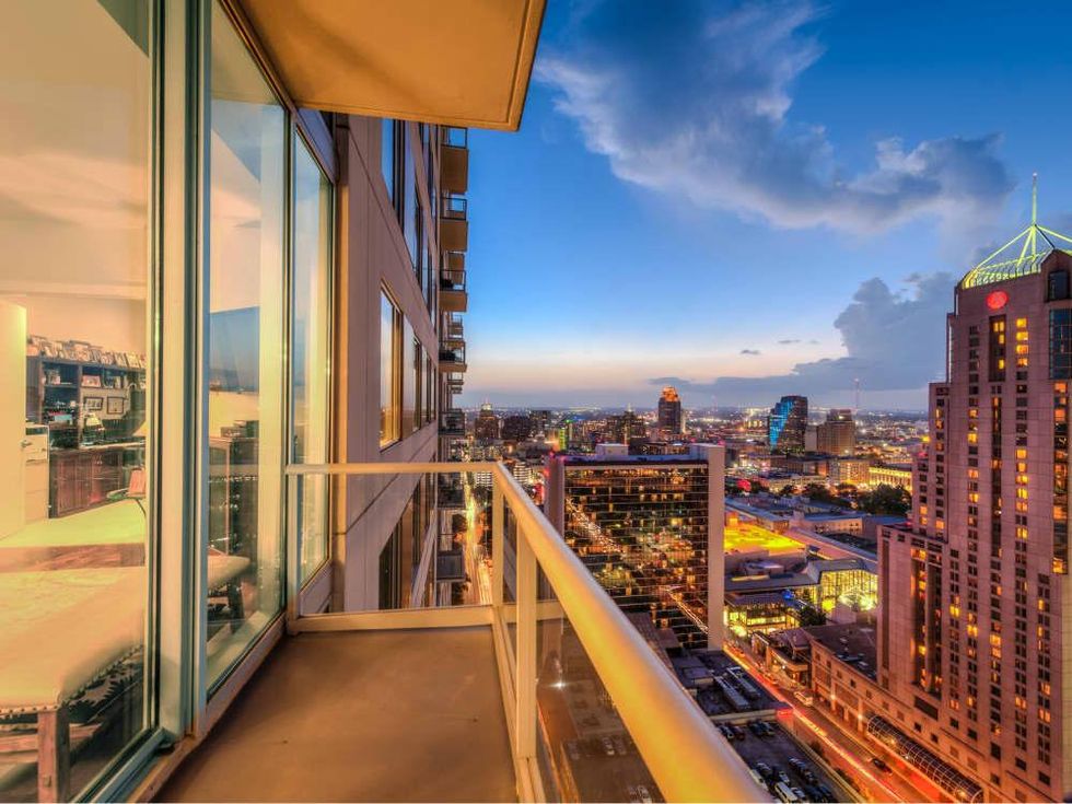 610 E Market Unit 2716 Alteza San Antonio condo for sale balcony