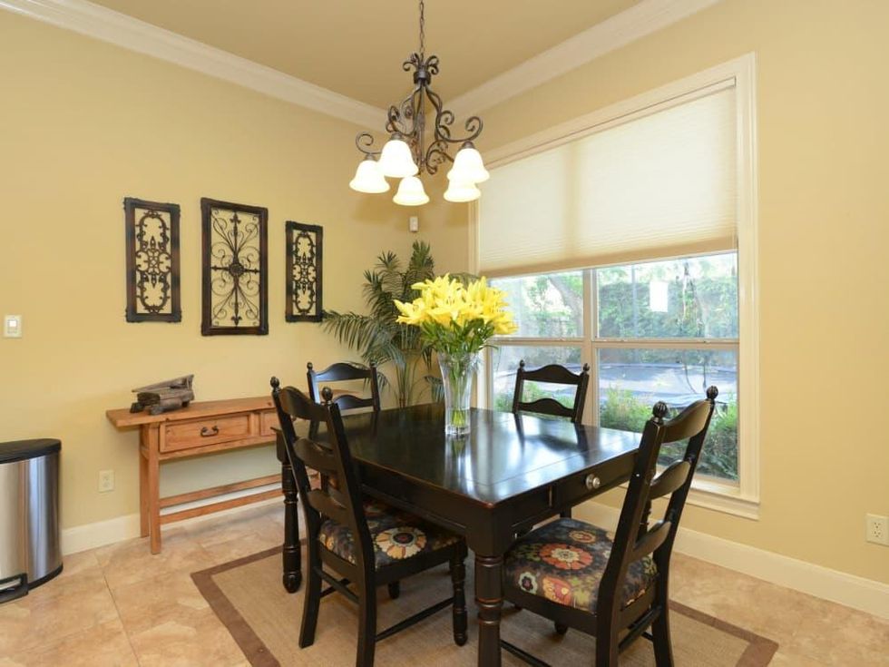 7111 Bethencourt San Antonio house for sale dining room