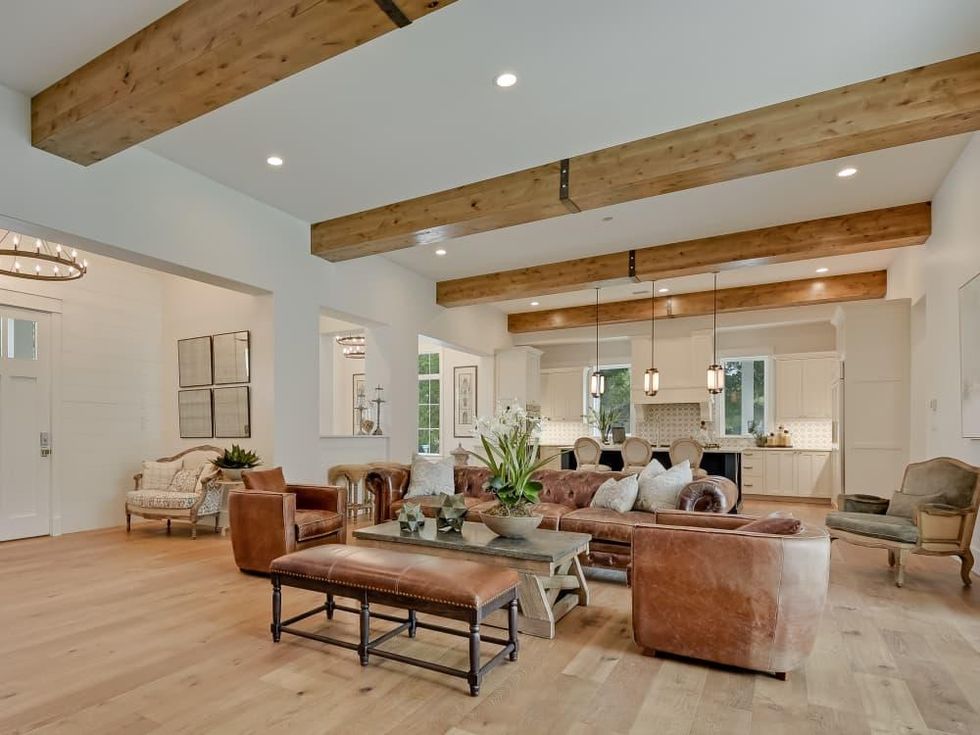 736 Canterbury San Antonio house for sale