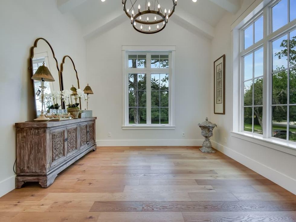 736 Canterbury San Antonio house for sale