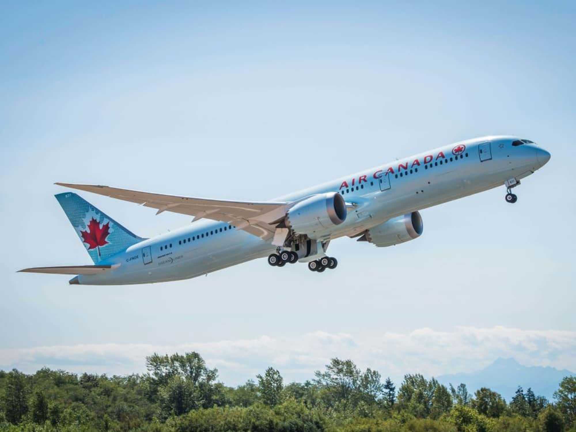 Air Canada airplane flight