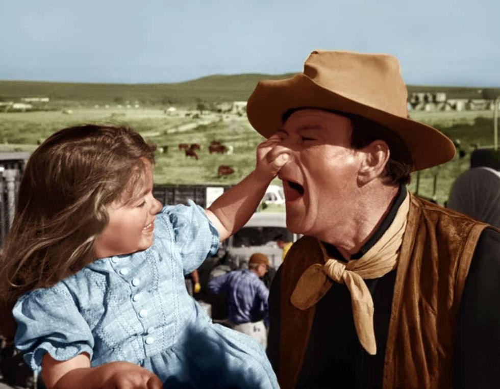 Aissa Wayne with her father John Wayne in The Alamo