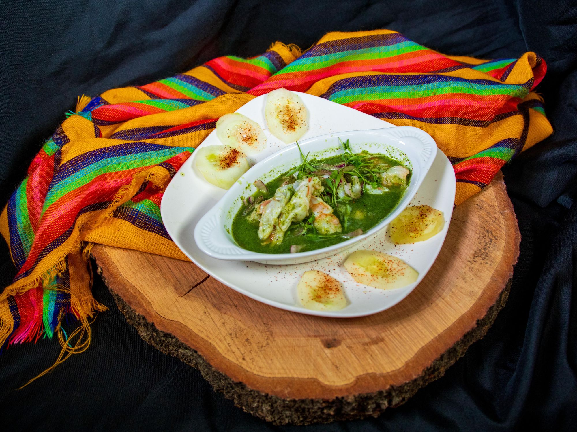 Arenas Marisqueria and Lounge