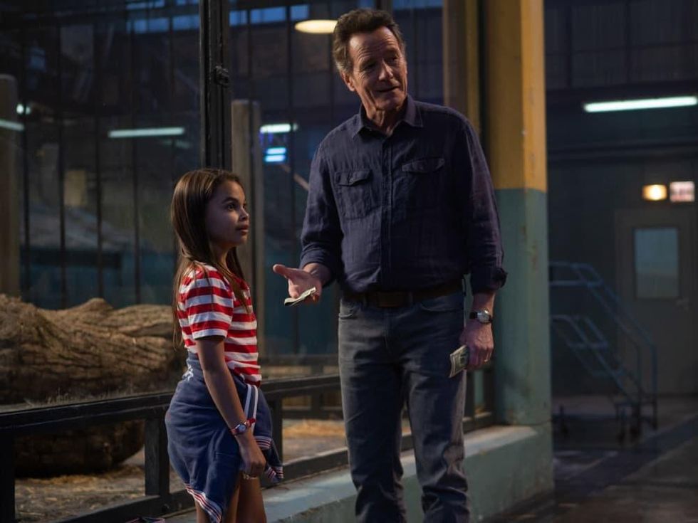 Ariana Greenblatt and Bryan Cranston in The One and Only Ivan