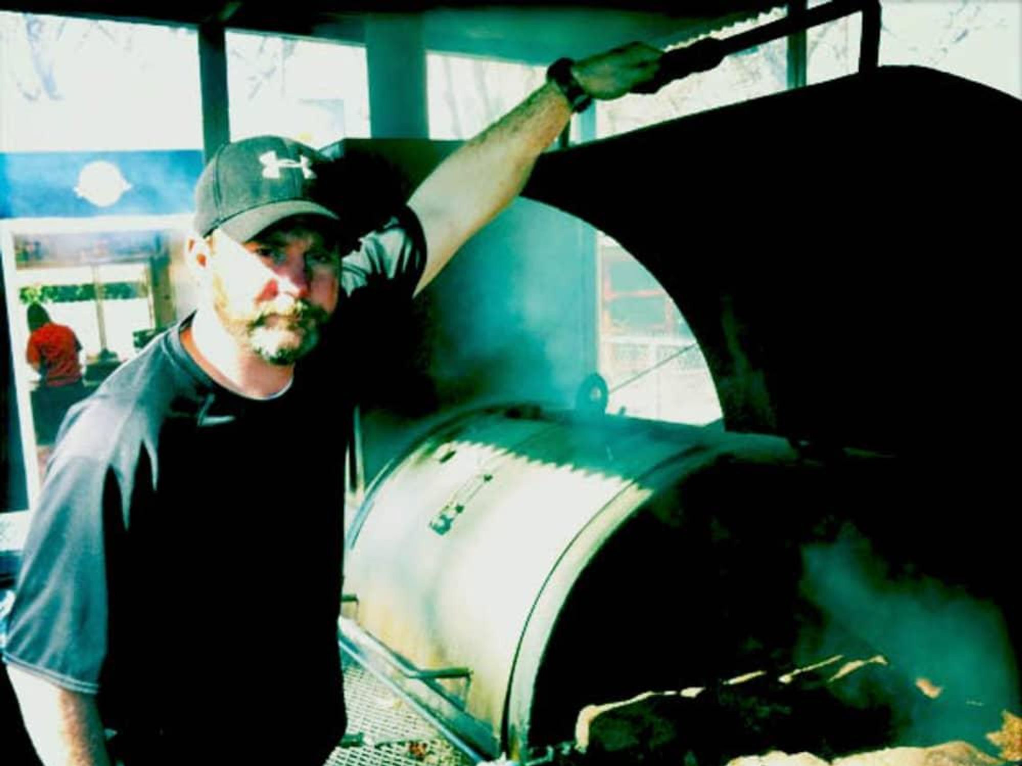 Austin Photo Set: News_Adam Sparks_John Mueller BBQ_jan 2012_john2