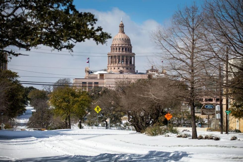 Austin Texas Capitol snow storm 2021
