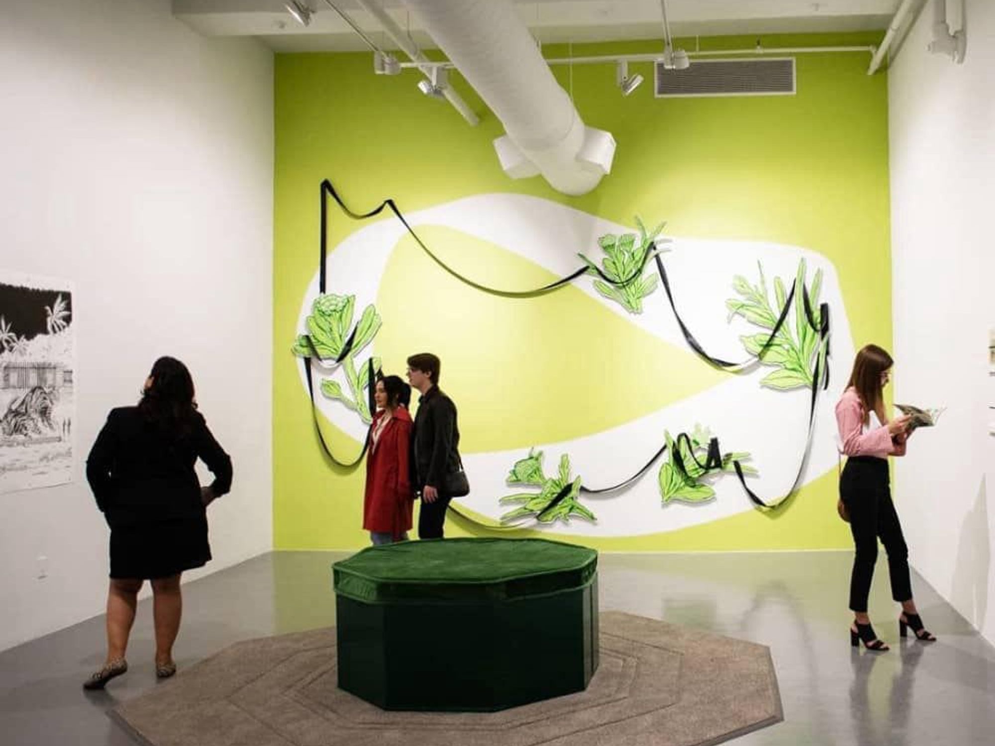 Blue Star Contemporary gallery patrons