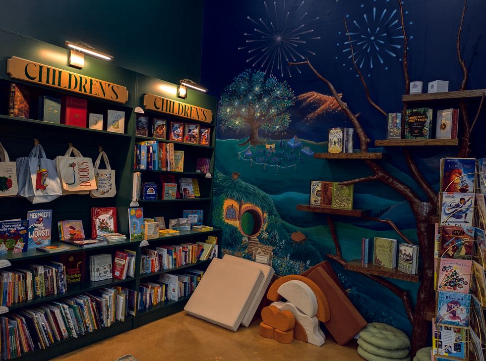 Book Nerd, Castle Hills, San Antonio, bookstore