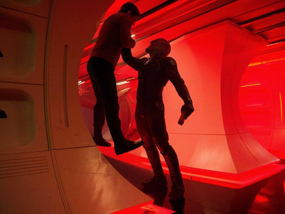 Chris Pine and Idris Elba in Star Trek Beyond