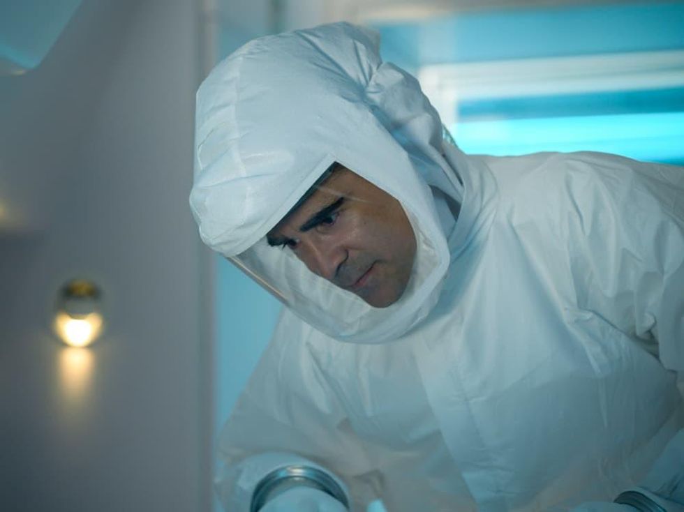 Colin Farrell in Voyagers