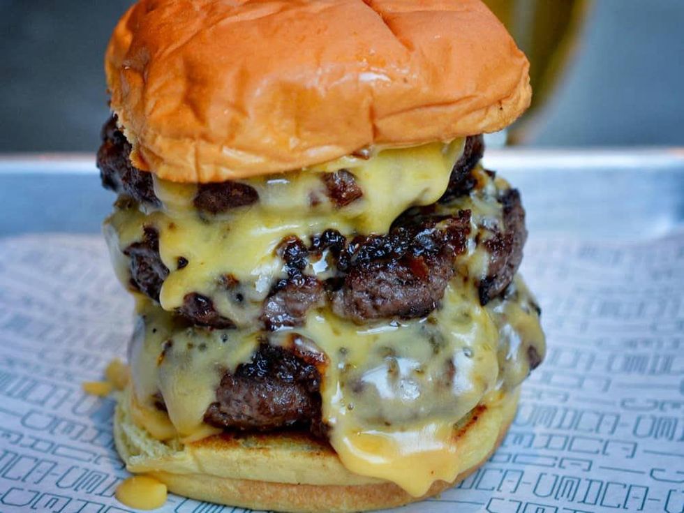 Cured Pearl San Antonio restaurant burger