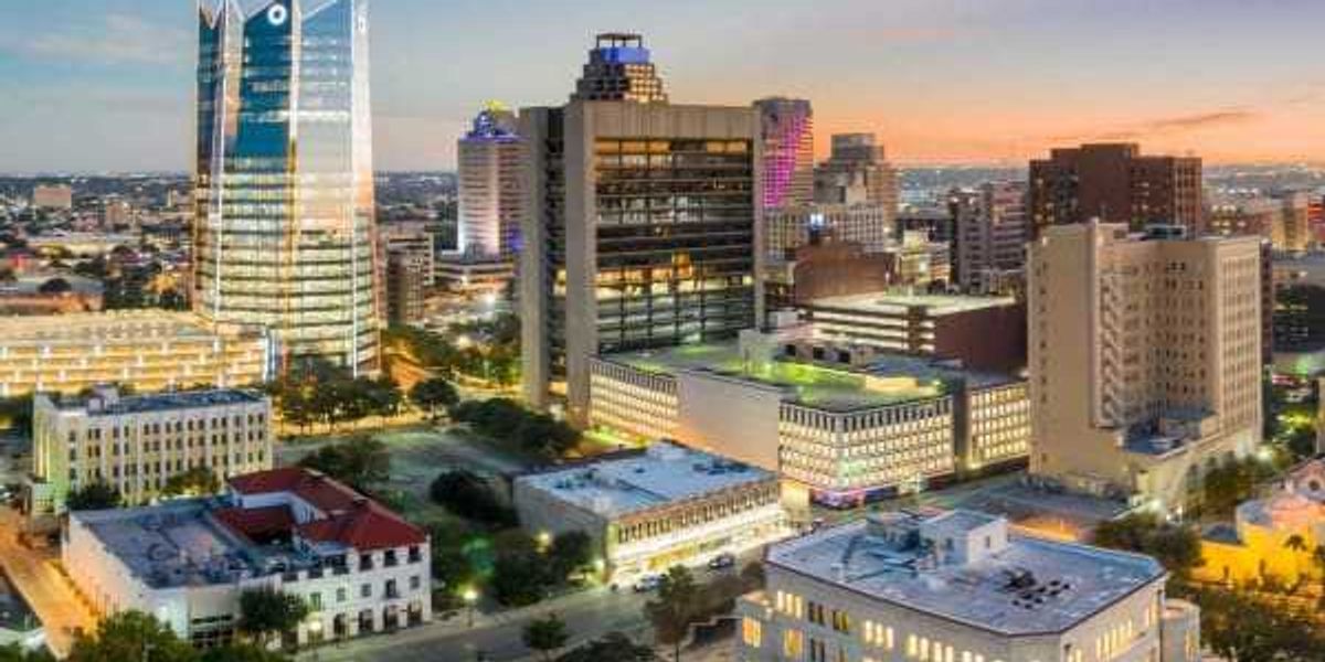 Downtown Thursdays brings free summer parking and fun to San Antonio