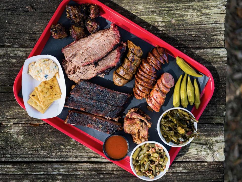 Dozier's BBQ Jim Buchanan barbecue tray