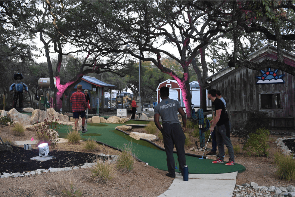 Dreamland Dripping Springs mini golf