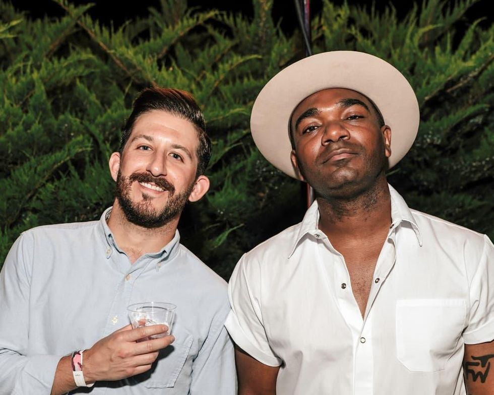 Eric Vickers, Jonathan Morris